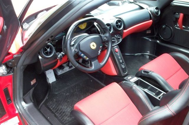 Ferrari Enzo V12 660ch